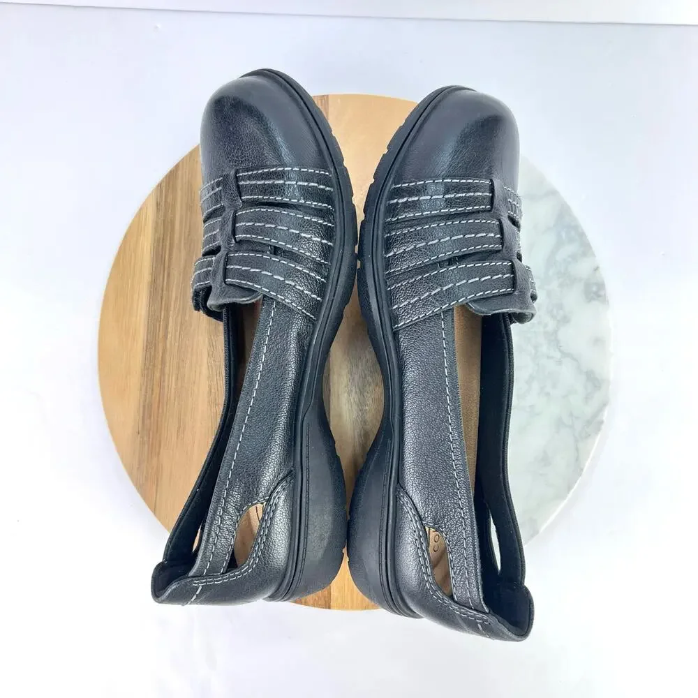 EUC Clarks Womens Carleigh Eliza Black Moccasins Leather Comfort Shoes 8.5 M